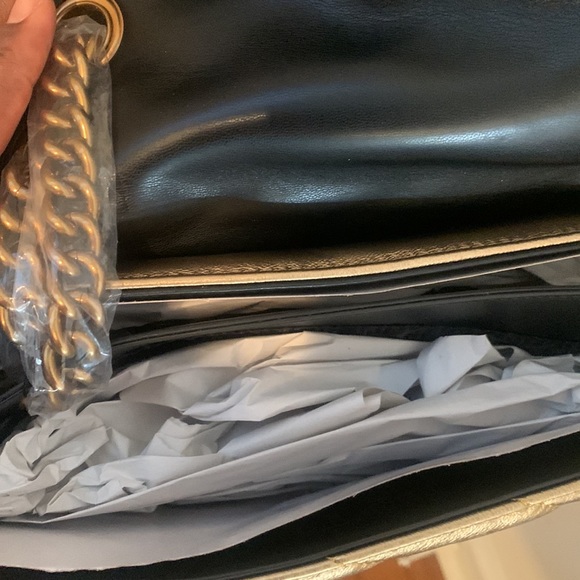 Kurt Geiger London Large Leather Soho Bag
KURT GEIGER - Picture 11 of 14